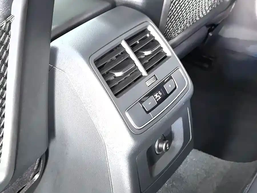 Audi A5 - фото 10