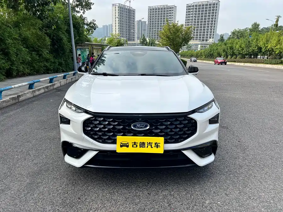 Ford EVOS - фото 2