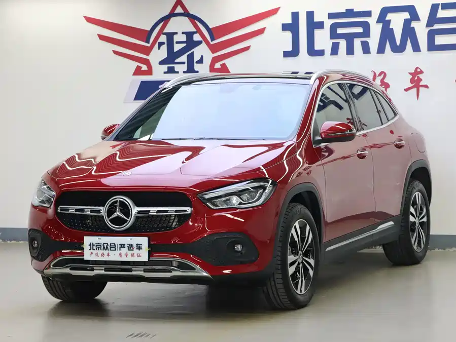 Mercedes GLA